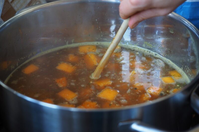 Homemade Bone Broth Recipe: Nourish Your Body Naturally